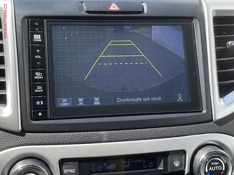 Honda CR-V (2015) 1.6 DTEC 4x4, ČR, AT, xenon - fotka 19 z 20