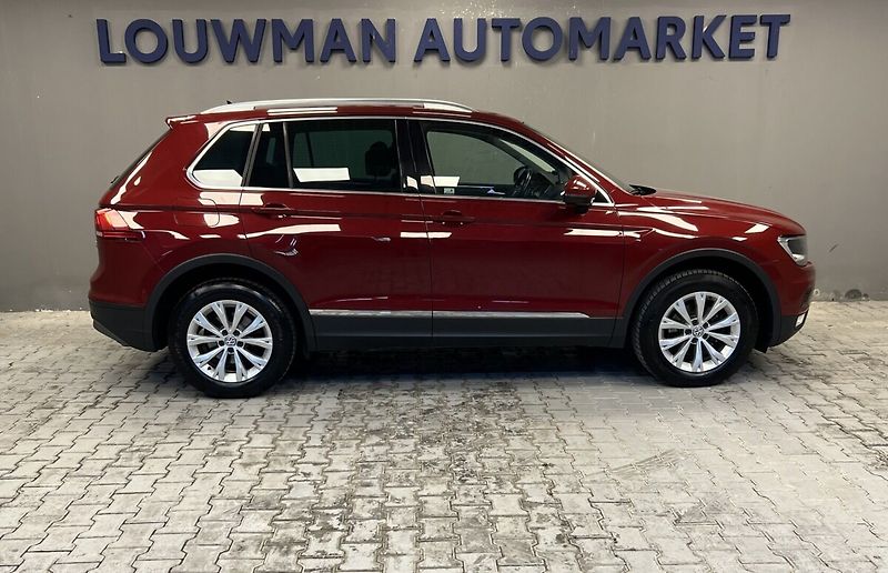 Volkswagen Tiguan 1,4 TSI AT 4x4 Comfortline - fotka 16 z 16