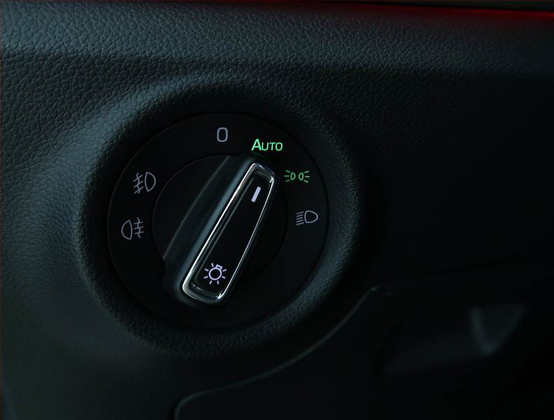 Škoda Scala (2019) Style 1.5 TSI, Automat, ČR - fotka 18 z 20