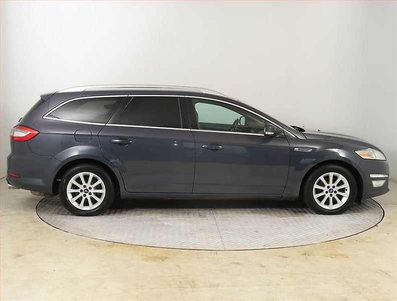Ford Mondeo (2011) 2.2 TDCi, za dobrou cenu - fotka 6 z 21