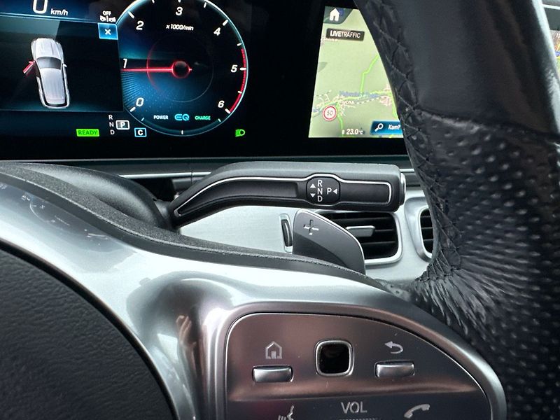 Mercedes-Benz GLE AMG paket 300d 4MATIC - fotka 21 z 23