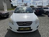 Kia Ceed 1.6 CRDi KOMBI - náhled 1
