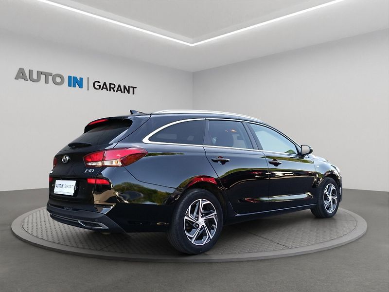 Hyundai i30 (2021) 1.5 117kw Family S - fotka 7 z 18