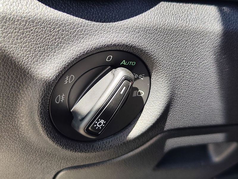 Škoda Fabia 1.5 TSi/110kW Monte Carlo DSG - fotka 29 z 31