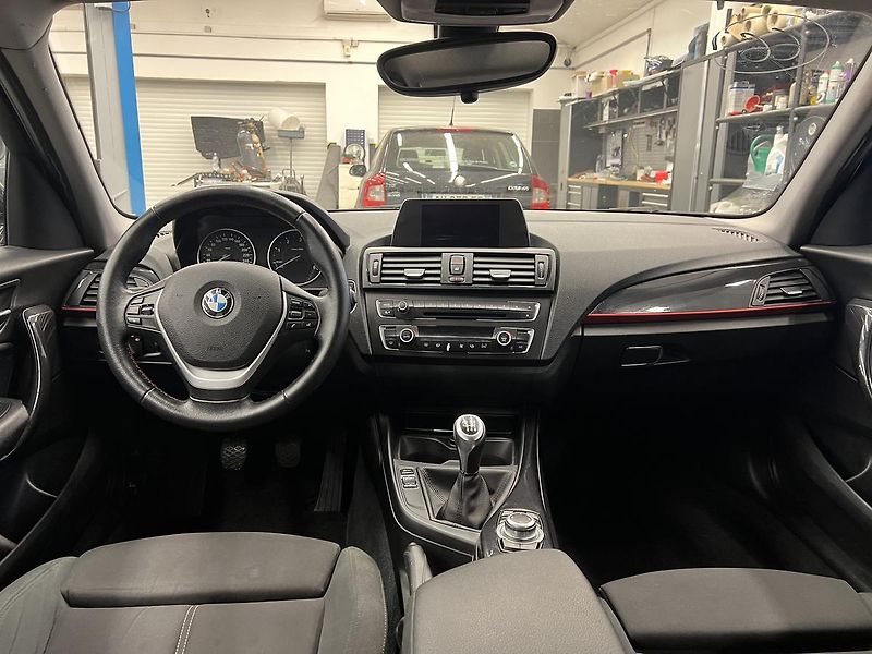 BMW Řada 1 114D SPORT 1.6D 70kW - fotka 8 z 15