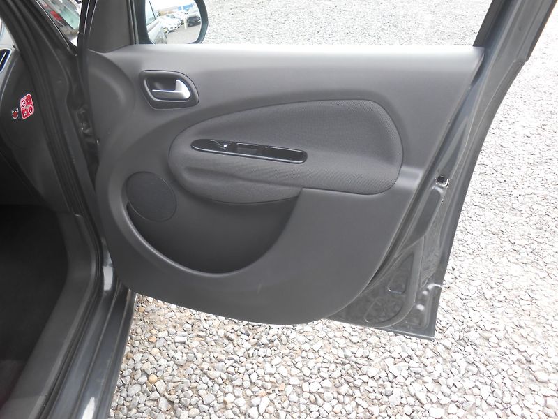 Citroën C3 Picasso 1.6HDi, Tažné,KLIMA!! - fotka 17 z 40