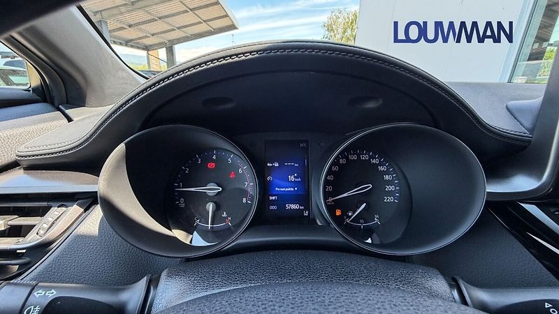Toyota C-HR 1.2  6M  Active - fotka 10 z 26