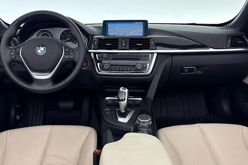 BMW Řada 4 420d Cabrio - fotka 14 z 23