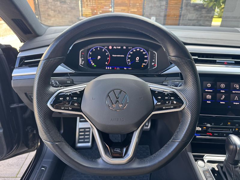 Volkswagen Arteon Shooting Brake (2021) 2.0TSI 140kw DSG R-Line Webast - fotka 20 z 40