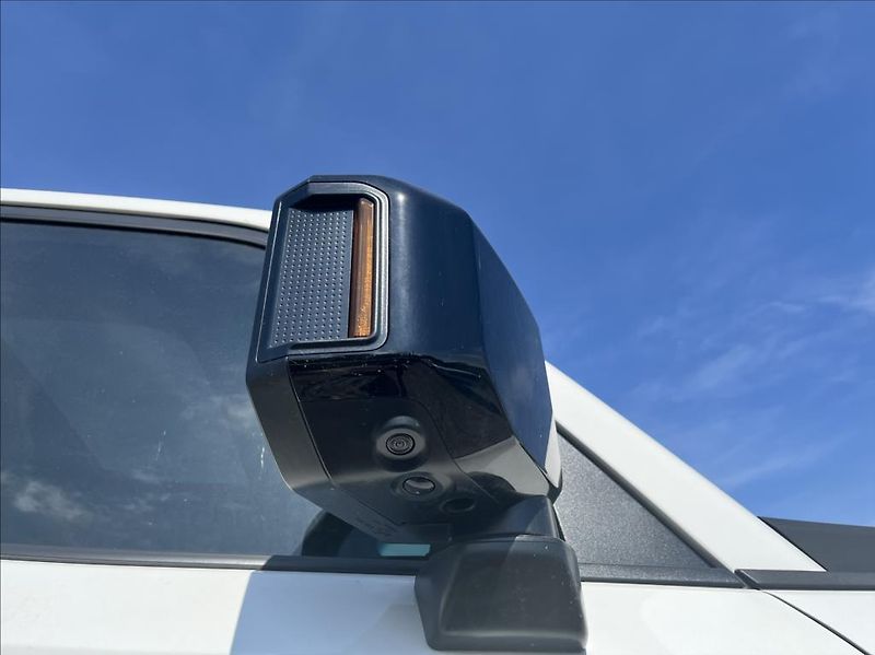 Toyota Land Cruiser 2,4 i-FORCE MAX HEV - fotka 46 z 48