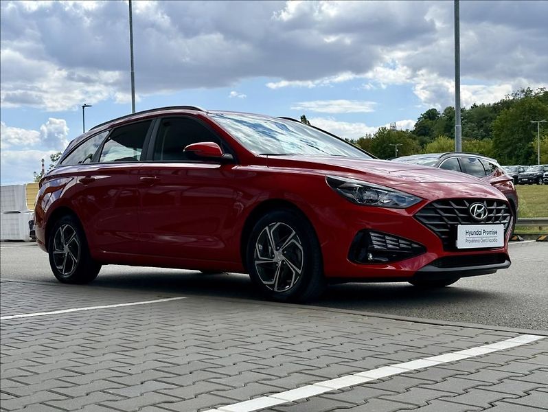 Hyundai i30 1,0 T-GDI  WG Comfort Climate - fotka 4 z 26