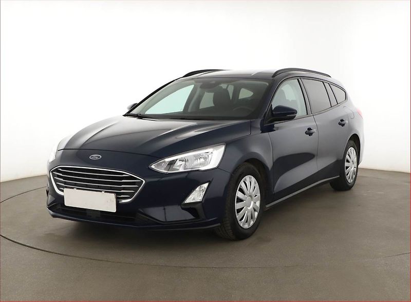 Ford Focus (2018) 1.5 EcoBlue, Serv.kniha - fotka 2 z 15