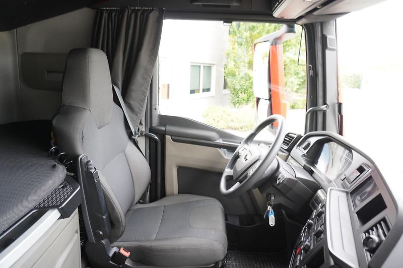 MAN TGS (2025) 18.440 4x2 LL SA / 2025/ LOHR - fotka 20 z 24