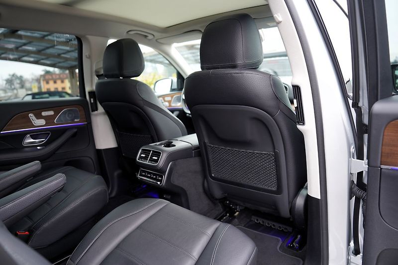 Mercedes-Benz GLS 400d 4Matic/AMG/ČR - fotka 33 z 51