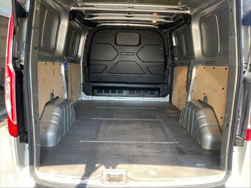 Ford Transit Custom 2,0 EBL 96 320 Tren.L1 - fotka 6 z 11