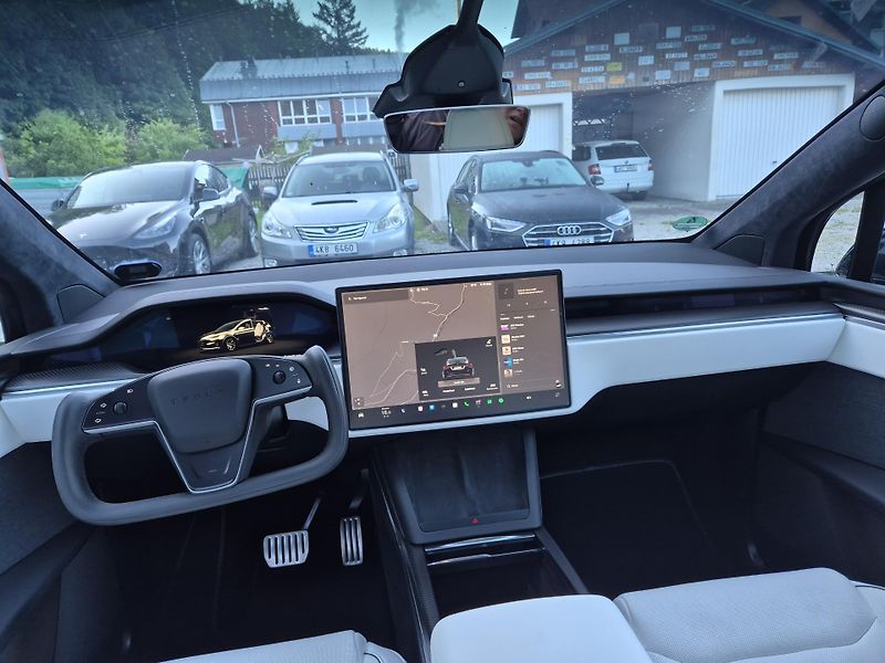 Tesla Model X 100kwH PLAID 750kw TZ - fotka 10 z 48