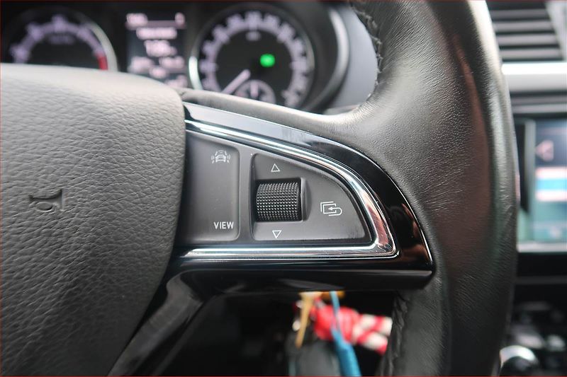 Škoda Octavia (2019) Ambition 1.5 TSI G-TEC - fotka 17 z 19