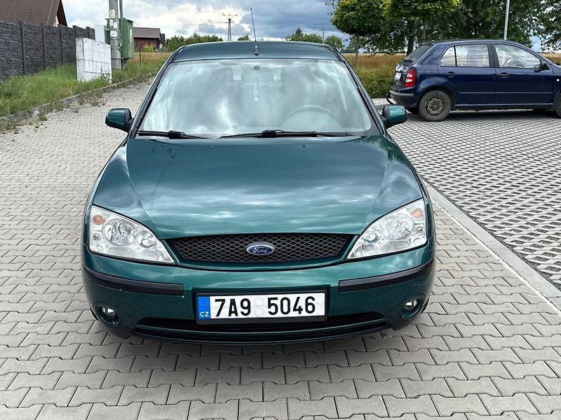 Ford Mondeo (2002) - fotka 26 z 33