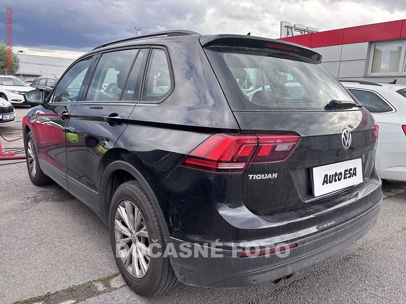 Volkswagen Tiguan (2018) 1.4 TSi, navi, LED, autoAC - fotka 2 z 3