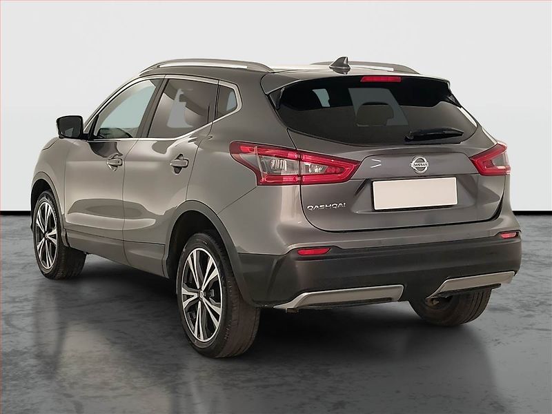 Nissan Qashqai (2017) N-Connecta 1.2 DIG-T, Navi - fotka 4 z 21