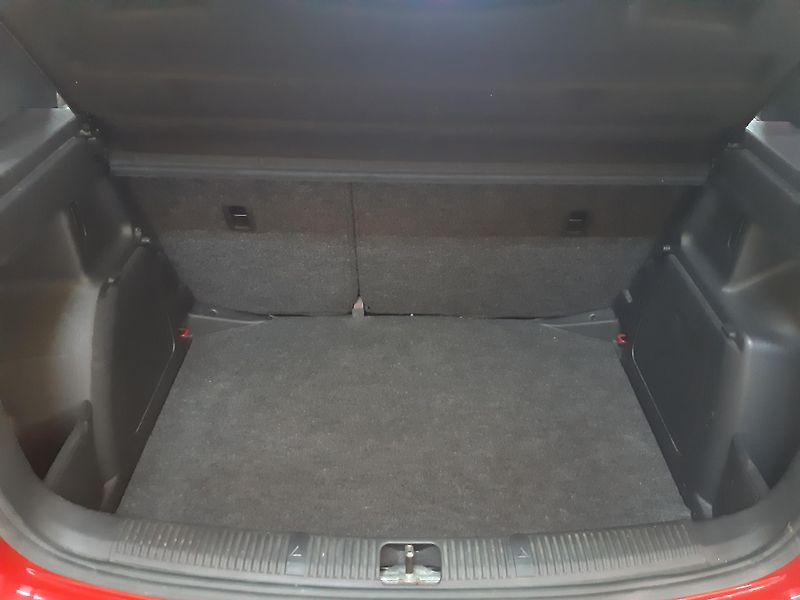 Škoda Fabia 1.2 TSI MONTE CARLO - fotka 18 z 20