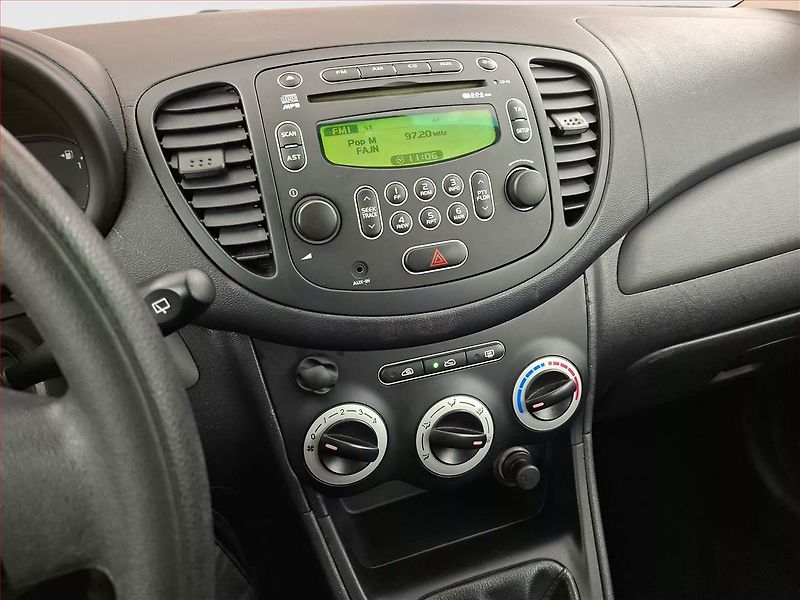 Hyundai i10 (2010) 1.1, po STK, jezdí výborně - fotka 12 z 14