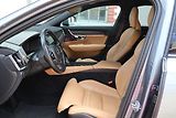 Volvo V90 (2018) D5 AWD Cross Country Pro - náhled 7