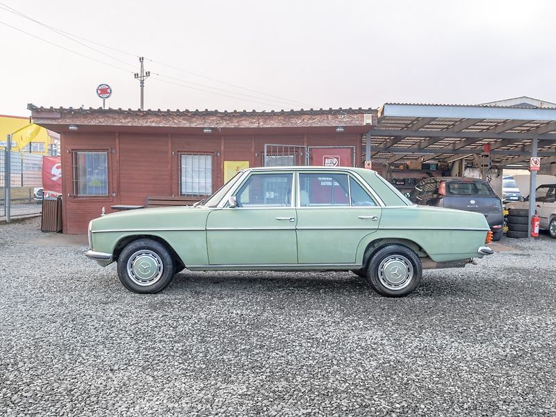 Mercedes-Benz Třídy E (1978) 240D W115 1978 - ŠPANĚL - fotka 8 z 21