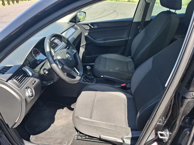 Škoda Rapid (2014) 1.2TSi 63kW,klima,tažné,senzor - fotka 8 z 19