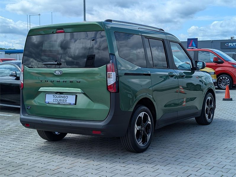 Ford Tourneo Courier Titanium, Tourneo, 43 kWh Elek - fotka 5 z 19