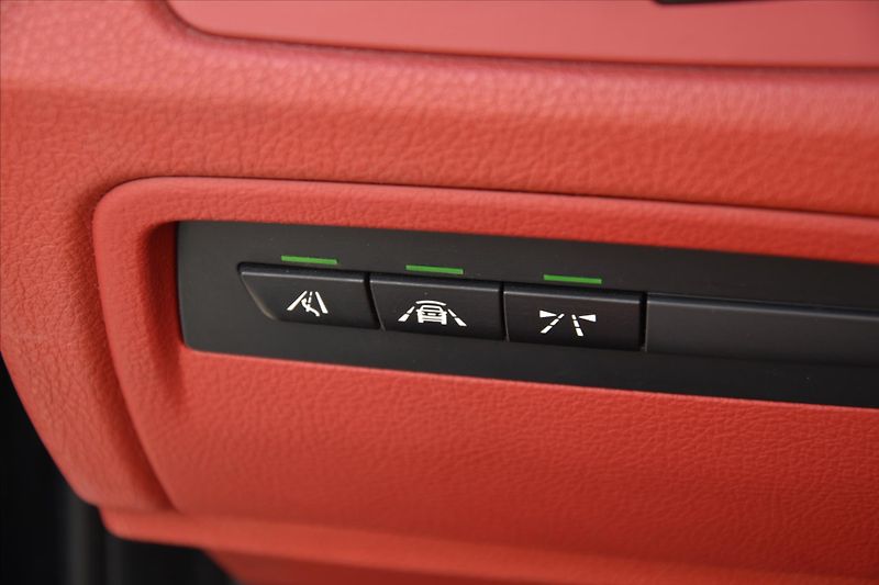 BMW Řada 4 440i xDrive  M PAKET HEAD UP - fotka 29 z 34