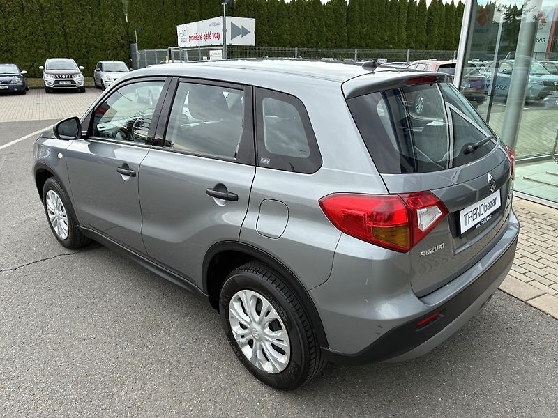 Suzuki Vitara (2018) 1,6VVT Comfort 5MT *ZÁRUKA* - fotka 5 z 18