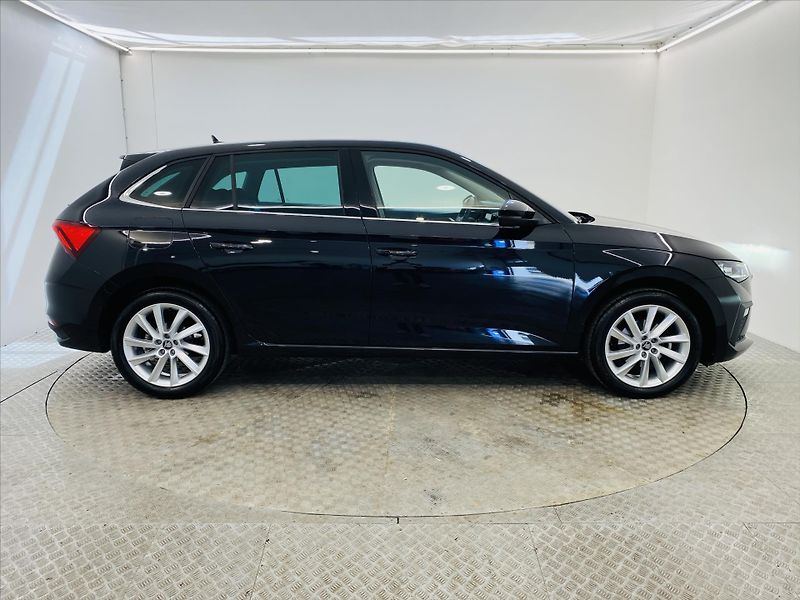 Škoda Scala 1,0 TSI 85kW Top Selection - fotka 26 z 28