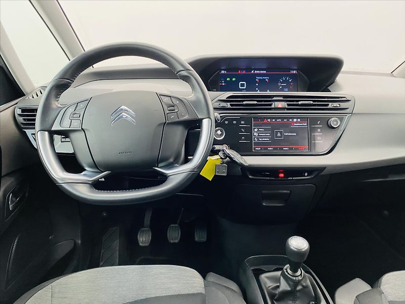Citroën Grand C4 Picasso 1,6 HDi 88kW 1.Majitel - fotka 10 z 23