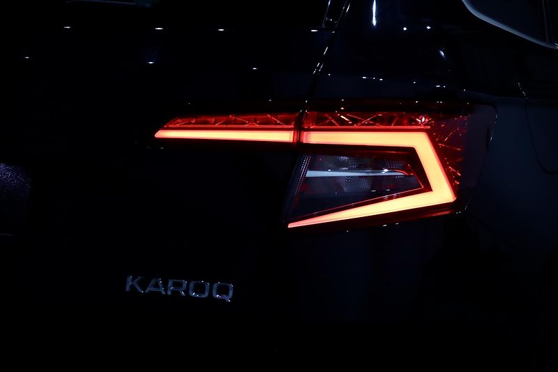Škoda Karoq 1.5 TSI 110 kW - fotka 8 z 38