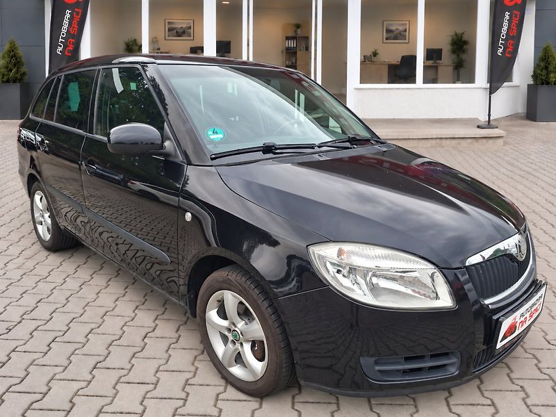 Škoda Fabia (2008) 1.4i 63kW -AUT.KLIMA-TEMPOMAT - fotka 1 z 30
