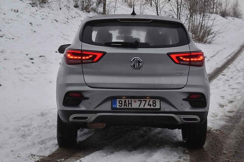 Auto jsem testoval převážně v typicky zimních podmínkách