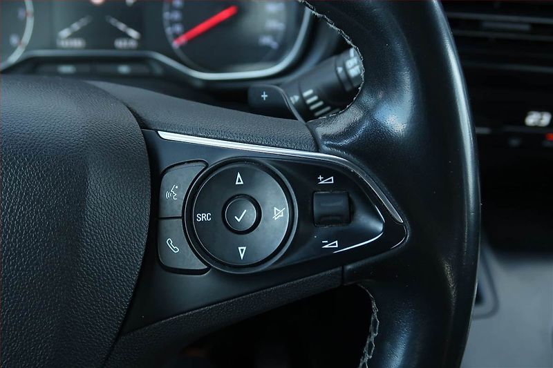 Opel Combo (2021) Edition 1.2 Turbo, 5Míst - fotka 19 z 24