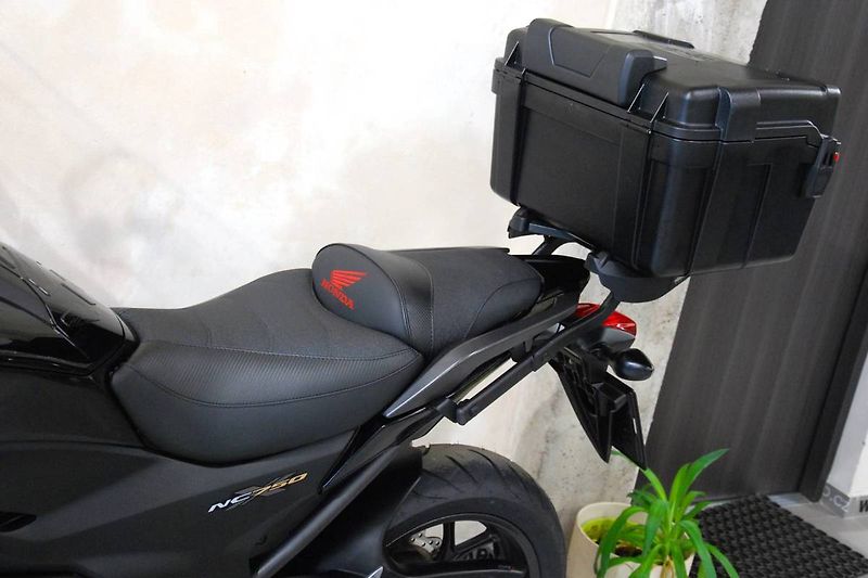 Honda NC 750 X (2015) ABS - VÝPRODEJ, původ ČR,hezký - fotka 19 z 20