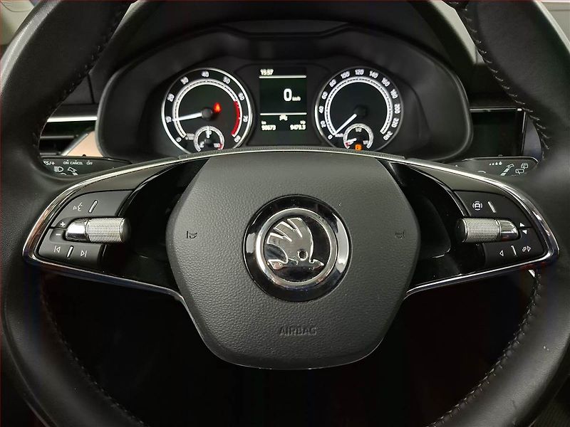 Škoda Scala (2023) 1.0 TSI, ČR,1.maj, Serv.kniha - fotka 14 z 16