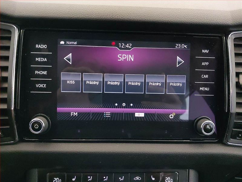 Škoda Kodiaq (2017) Style Plus 2.0 TDI 4x4, 4X4 - fotka 13 z 19