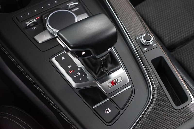 Audi S5 V6 TFSI 260kW *bezOPF*KAMERA* - fotka 25 z 48