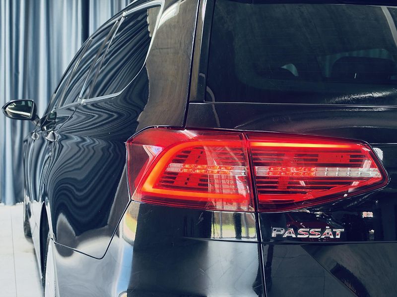 Volkswagen Passat (2019) 2.0TDI*R-LINE*CZ*LED*1.MAJ* - fotka 8 z 39