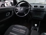 Škoda Roomster (2007) 1.6 16V, po STK, udržované - náhled 7