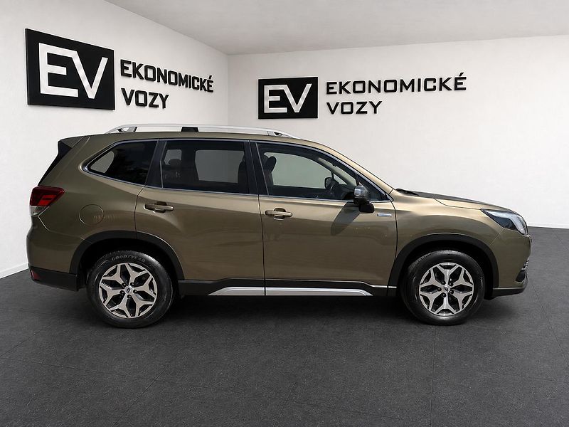 Subaru Forester (2023) 2.0i Hybri,REZERVOVÁNO - fotka 7 z 46