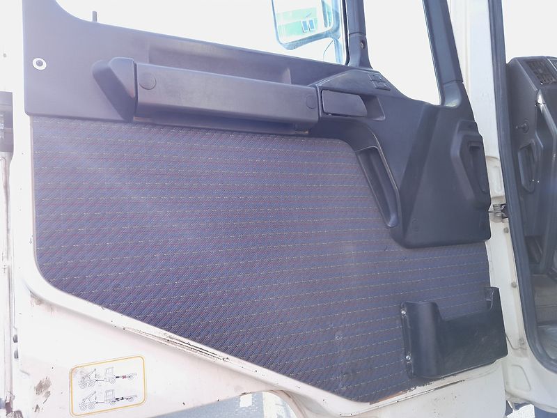 MAN 24 464 6x4 DFK F.X. Meiller - fotka 19 z 42
