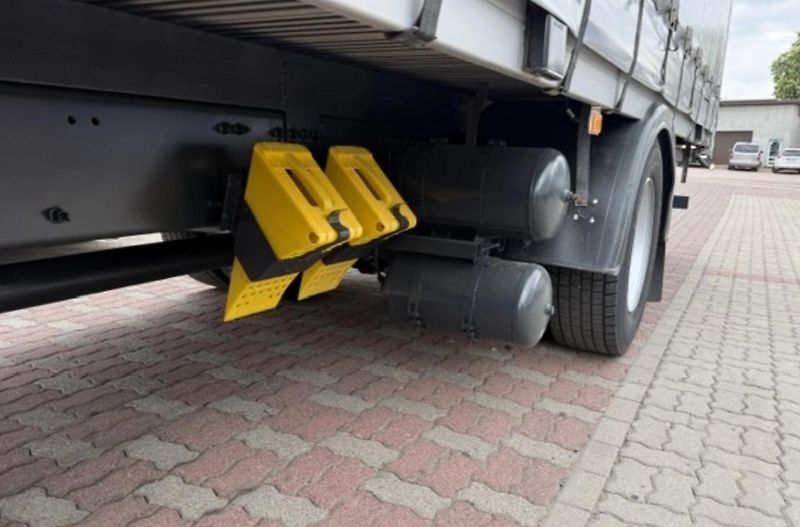 Volvo FM (2016) 330 shrnovačka EURO 6 - fotka 6 z 12