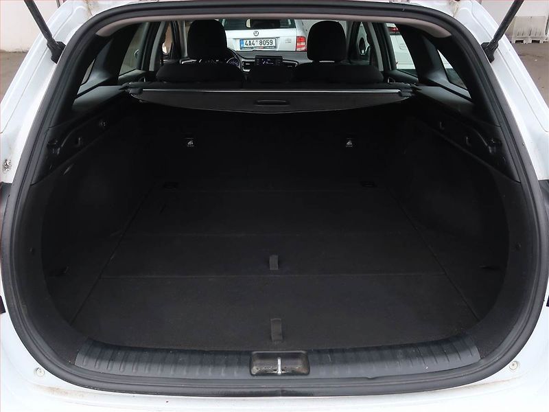 Kia Ceed (2019) 1.0 T-GDI, Serv.kniha - fotka 13 z 14