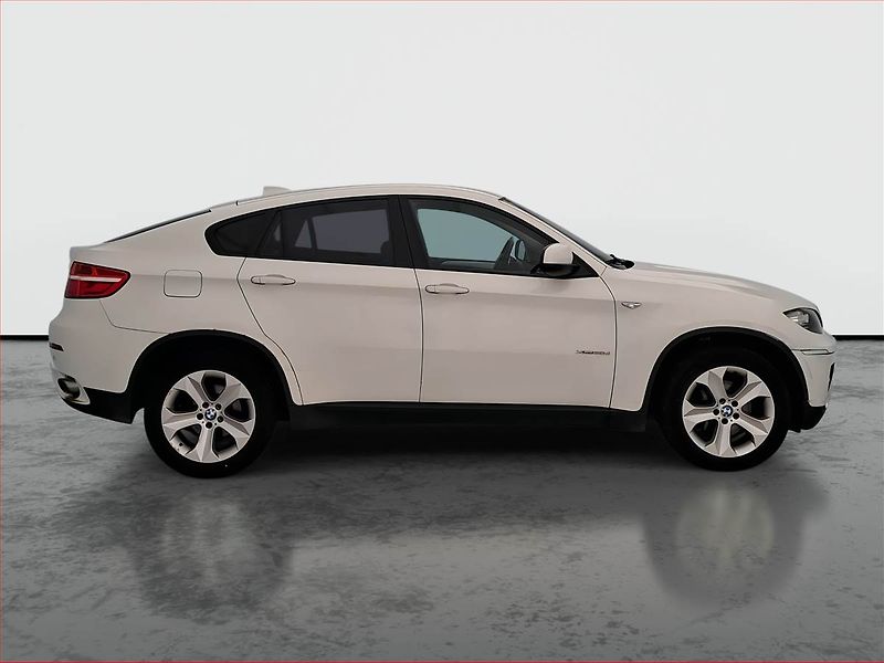 BMW X6 (2013) xDrive30d, 4X4, Automat - fotka 6 z 22