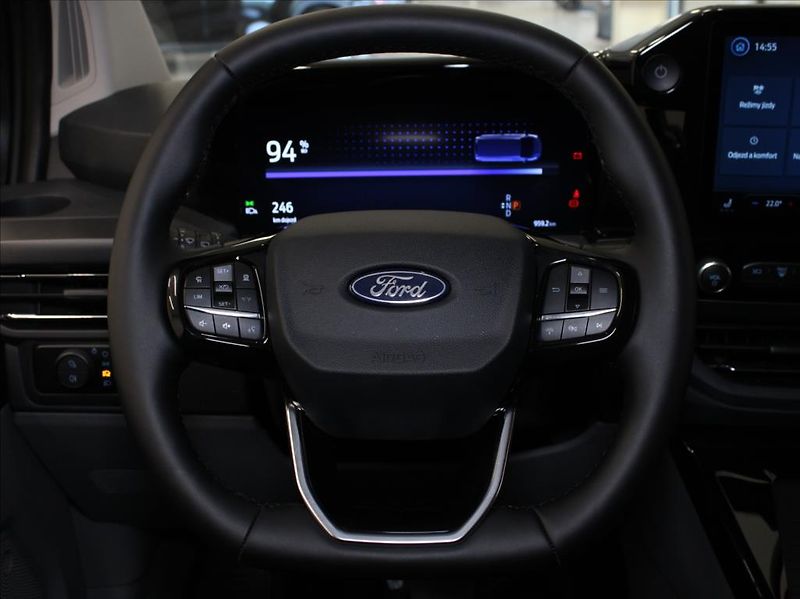 Ford Tourneo Custom 0,0 E-Tourneo 160kW  970km! ČR - fotka 10 z 25